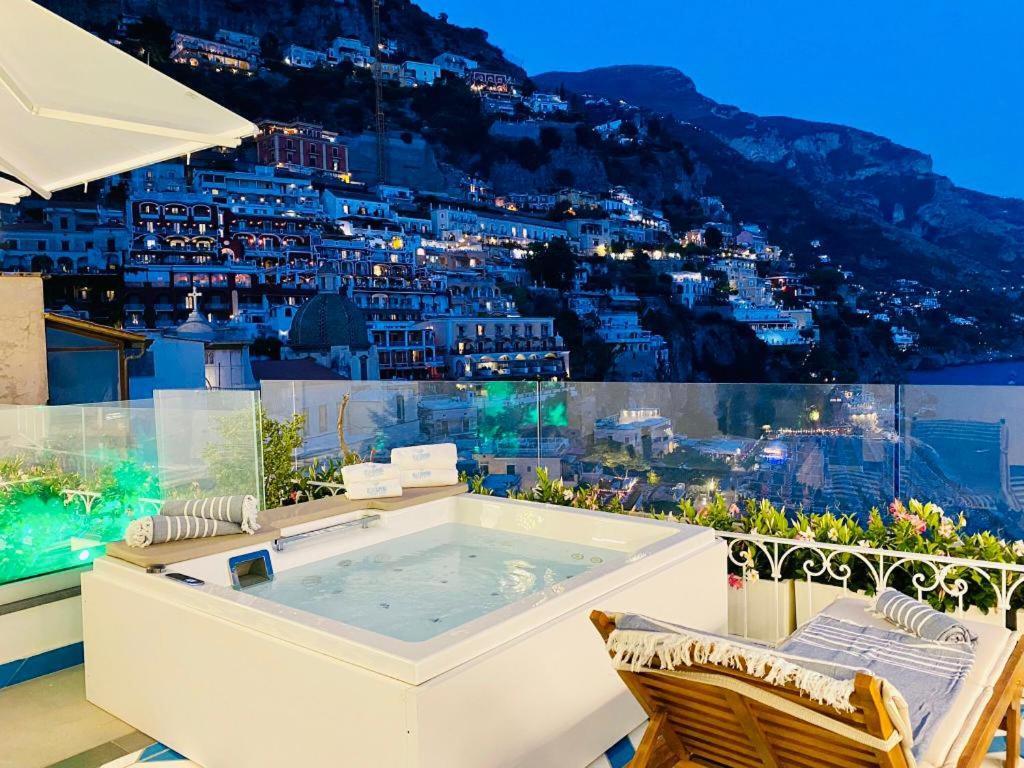 Villa Diamond Luxury Suite Positano Exterior photo