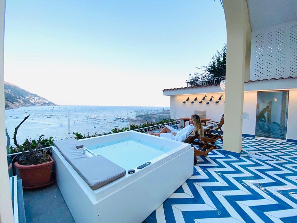 Villa Diamond Luxury Suite Positano Exterior photo